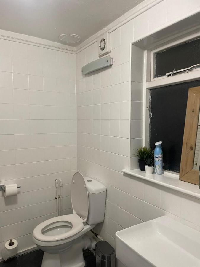 Balham, South London Spacious Guest House 5, 6 Rooms Available Exterior foto